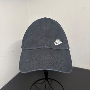 Nike S1ze Heritage 86 Men's Strapback Hat Black Size OSFM Adult Embroidered Logo